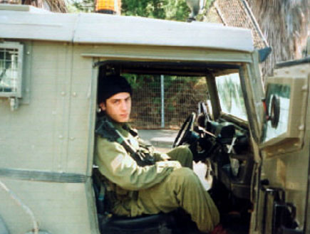 אלירז שדה