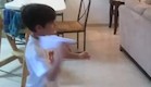 מטוס מנייר (צילום: צילום מסך)