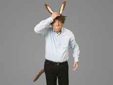 ספי ריבלין מחופש לחמור (צילום: צילום מסך)