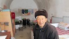 מערת מגורים בסין (צילום: latimes.com)