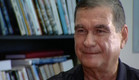 חיים רמון מגיב על פרשת הנשיקה(mako)