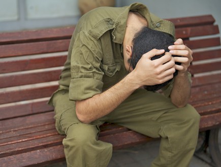 חייל בדיכאון 2 (צילום: רועי ברקוביץ') חייל בדיכאון 2 (צילום: רועי ברקוביץ')