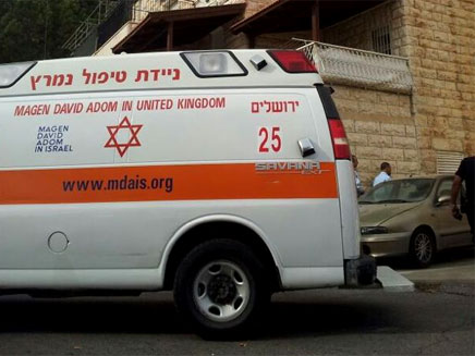 צוות מד"א פינה את התינוקת, ארכיון