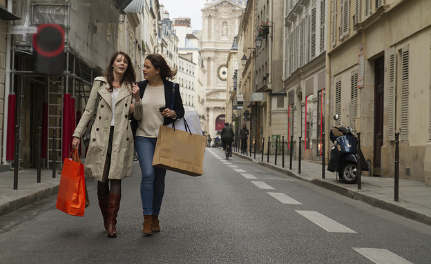 זמן מושלם לשופינג: איפה עושים קניות בפריז?