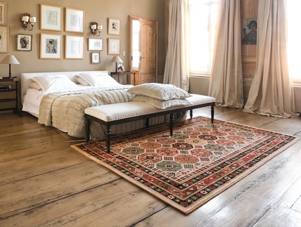רשת כרמל Floor design, שטיח אוריינטלי לחדר שינה רומנטי וחמים. (צילום: יחצ) רשת כרמל Floor design, שטיח אוריינטלי לחדר שינה רומנטי וחמים. (צילום: יחצ)