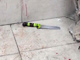 הסכין בה השתמש המחבל (צילום: דיווחי הרגע)