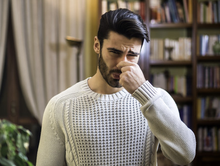 ריח של סיגריות (צילום: shutterstock)