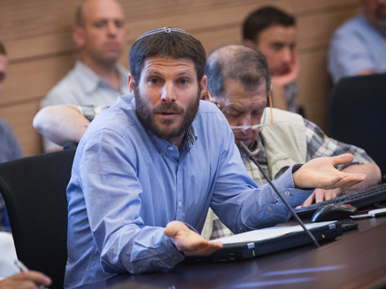 התנאי של סמוטריץ' (צילום: פלאש 90, מרים אלסטר) התנאי של סמוטריץ' (צילום: פלאש 90, מרים אלסטר)