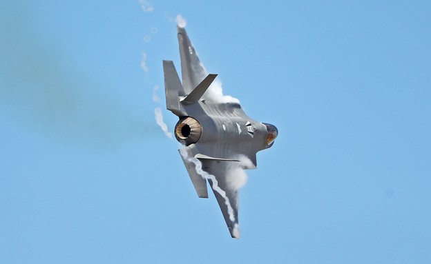 35-F 35-F