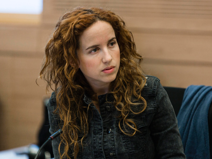 סתיו שפיר סתיו שפיר