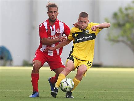 מתוך גמר הגביע לנוער (צילום: אלן שיבר) מתוך גמר הגביע לנוער (צילום: אלן שיבר)