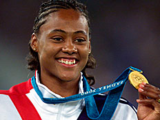 אולימפיאדת סידני_2000_ג'ונס מדליית זהב (צילום: רויטרס, 2 mako)