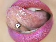 שפתיים (צילום: jupiter images)