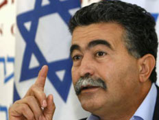 עמיר פרץ במסיבת עיתונאים