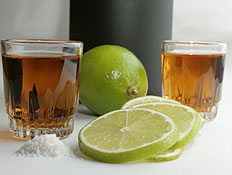 שוטים של טקילה שוטים של טקילה