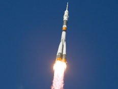 שיגור טיל לחלל (צילום: רויטרס)