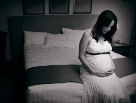 לחץ בהריון (צילום: hidesy, Istock)