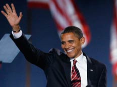 הנשיא הנבחר, ברק אובמה, בנאום הניצחון בשיקגו (צילום: רויטרס)