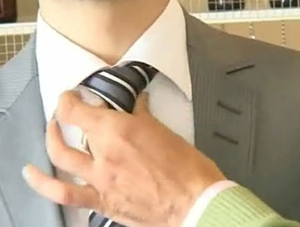 איך בוחרים עניבה (וידאו WMV: mako)