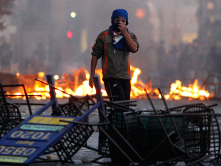 המהומות האלימות ביוון (צילום: רויטרס)