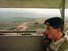 חייל ירדני בגבול עם ישראל (צילום: רויטרס)