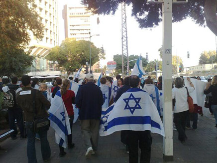 צועדים למען שליט, היום (צילום: גלעד שלמור כתב חדשות 2 באינטרנט)