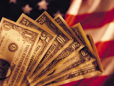 דולרים ודגל ארה