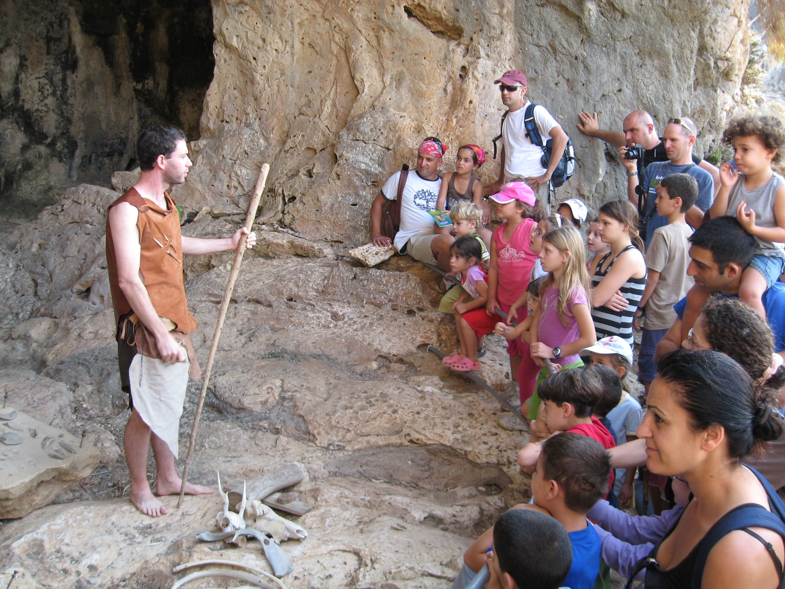 טיולי משפחות בחג שמחת תורה בנחל המערות שבגליל, האד (צילום: רינת רוסו- רשות הטבע והגנים)