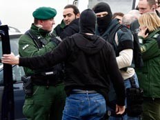 חשד: 2 מרגלים סורים נעצרו בברלין (צילום: רויטרס)