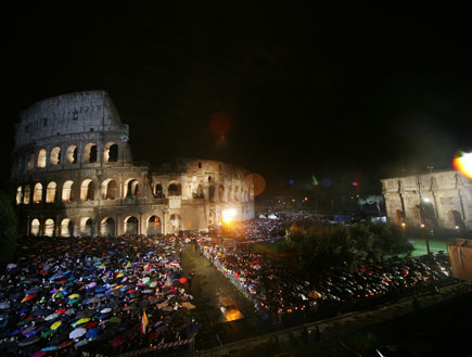 הקולוסאום בלילה (צילום: Franco Origlia, GettyImages IL)