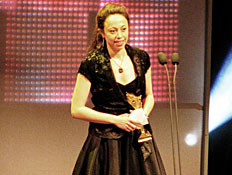 טקס פרסי התיאטרון 2009 - קרן צור (צילום: טל פרי)