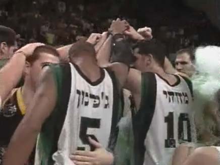 מכבי חיפה בכדורסל ניצחה את מכבי תא (צילום: ערוץ הספורט)