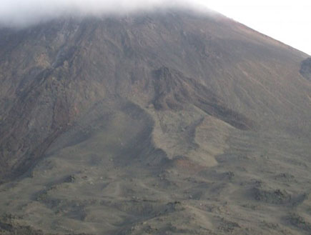 הר געש פקאיה2 (צילום: ניר חולי)