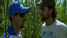 ארז וברלד נפגשים ליד האגם ונכנסים לשיחים (תמונת AVI: מסודרים)