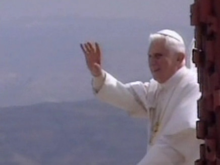 אפיפיור מבקר בירדן