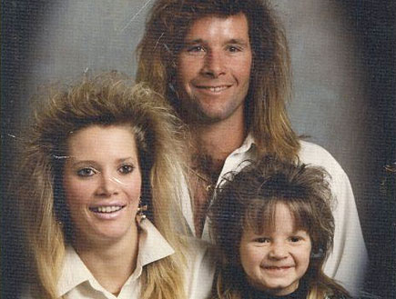 בלוג משפחות מצחיקות (צילום: http://awkwardfamilyphotos.com/)