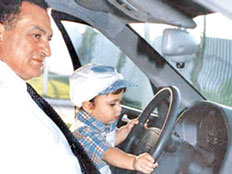 נשיא מצרים חוסני מובארק ונכדו (צילום: אל-ג'רידה)