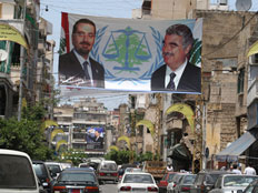בחירות בלבנון רחוב עם שלטים (צילום: רויטרס)