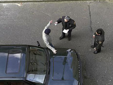 שוטרים וגנבים (צילום: Arnaldo Magnani, GettyImages IL)