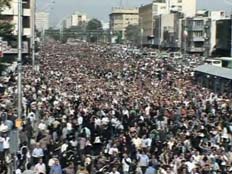 הפגנות ענק בטהרן (צילום: חדשות 2)