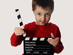 ילד אקשן- ילדים בפרסומות (צילום: Nina Shannon, Istock)