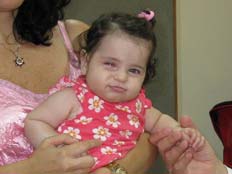 השתלת קרנית בעיניה של ילדה (צילום: שלומית דיוינסקי-לבנה, עוזרת דוברת, מרכז רפואי רבין)
