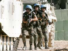 חיליי או"ם צרפתיים בלבנון (צילום: רויטרס)
