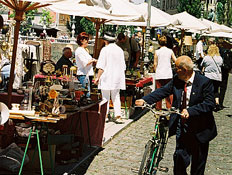 שוק הפשפשים בליובליאנה (צילום: אתר אוגוסטה)
