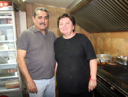 משפחת גונזלס - רודריגו גונזלס פתח מסעדה (צילום: אורי אליהו)