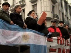 הפגנה נגד אביגדור ליברמן בארגנטינה (צילום: חדשות 2)