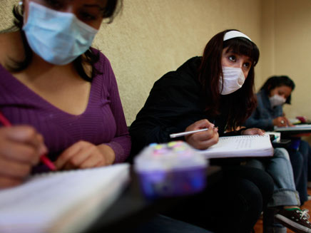 שפעת החזירים בכיתה (צילום: AP)