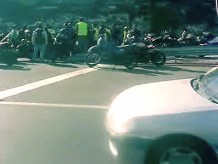 מחאה של האופנוענים על כביש 1 (צילום: חדשות 2)