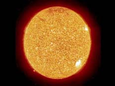 התפרצות גזים על השמש (צילום: חדשות 2)
