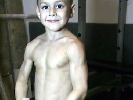 הילד השריר בעולם   ג'יליאנו סטורה (צילום: חדשות2)